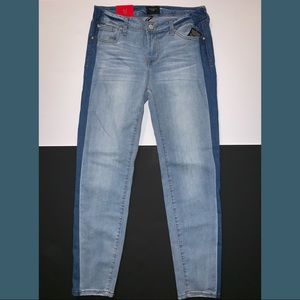 mid-rise denim jeans with side shadow seam